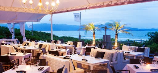 300 Cosmo Beach Club